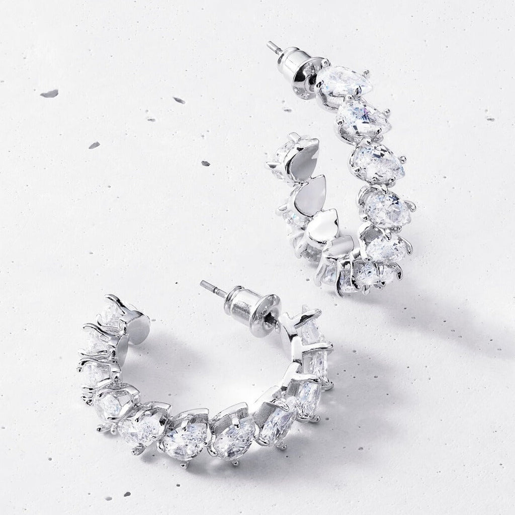 Stilla Hoop Earrings