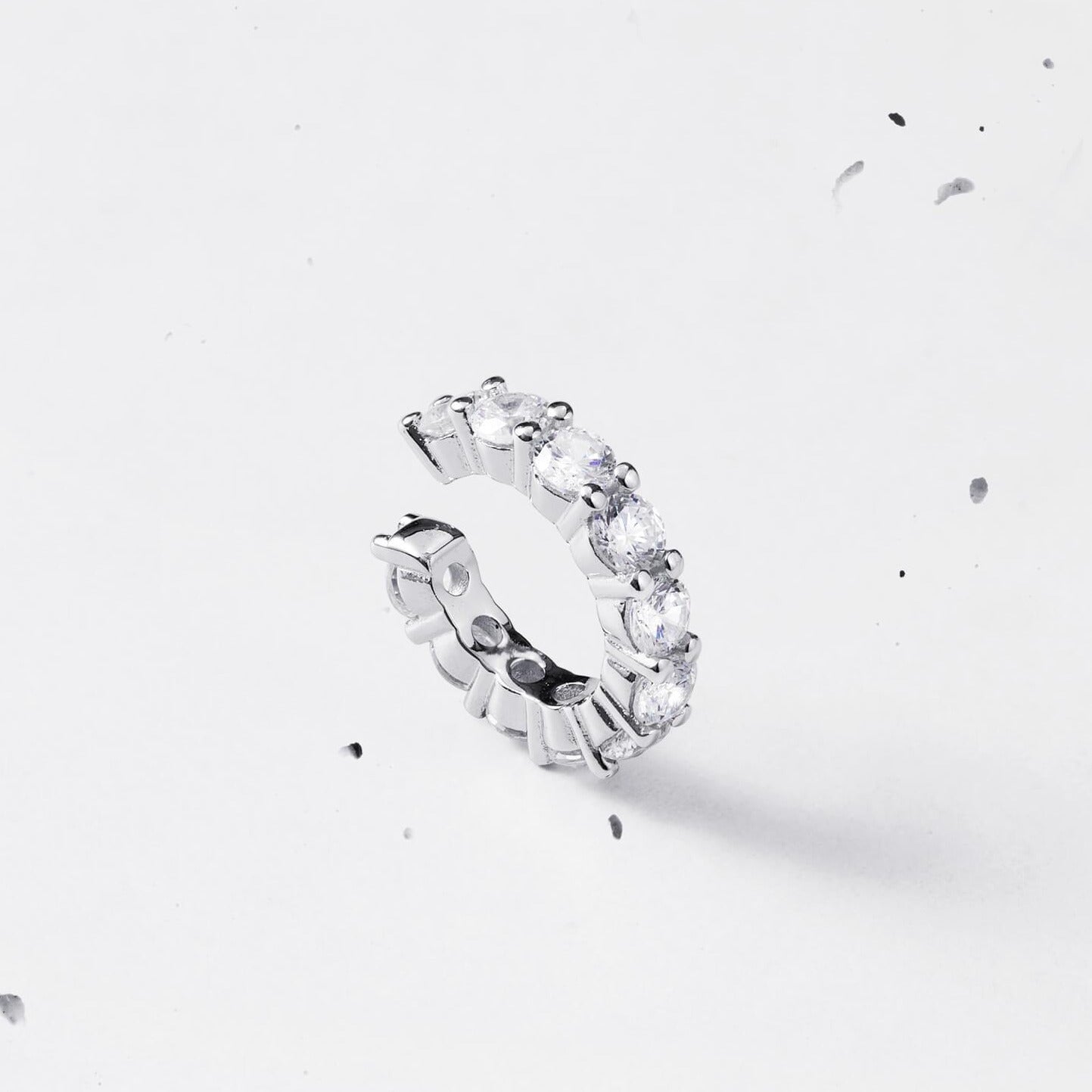 Brilliant Round Ear Cuff