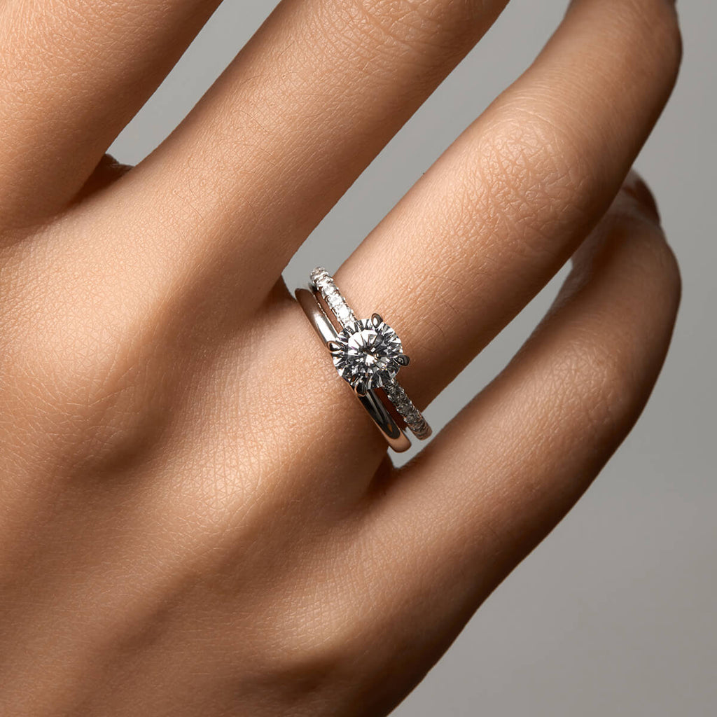 Pavé Alis Ring